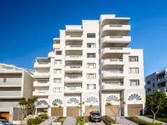Aretzi Apartment in Bantry Bay – photo 3 thumbnail