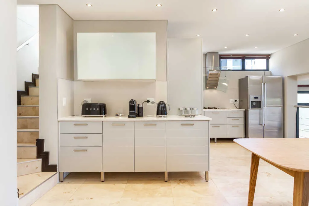 property_ce4b9a1f-1a71-4cd6-b0e4-2a838ad5f35d_3