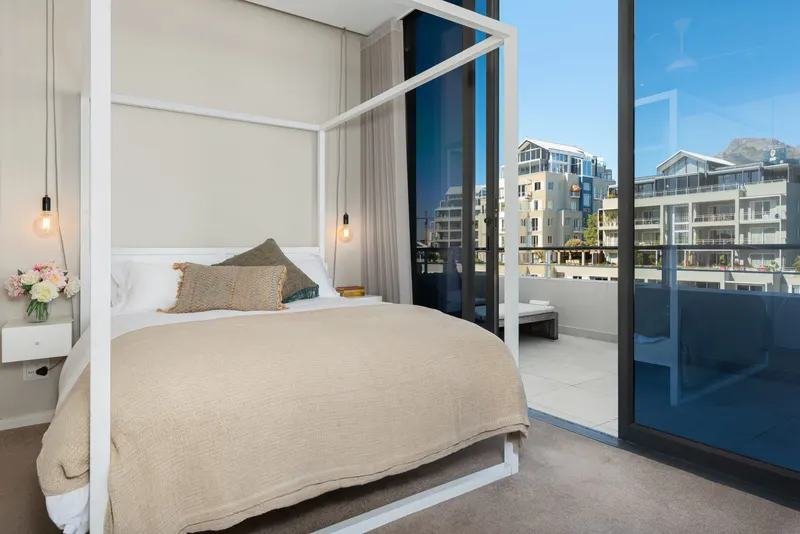 Parergon 403 Penthouse in V&A Waterfront – photo 8