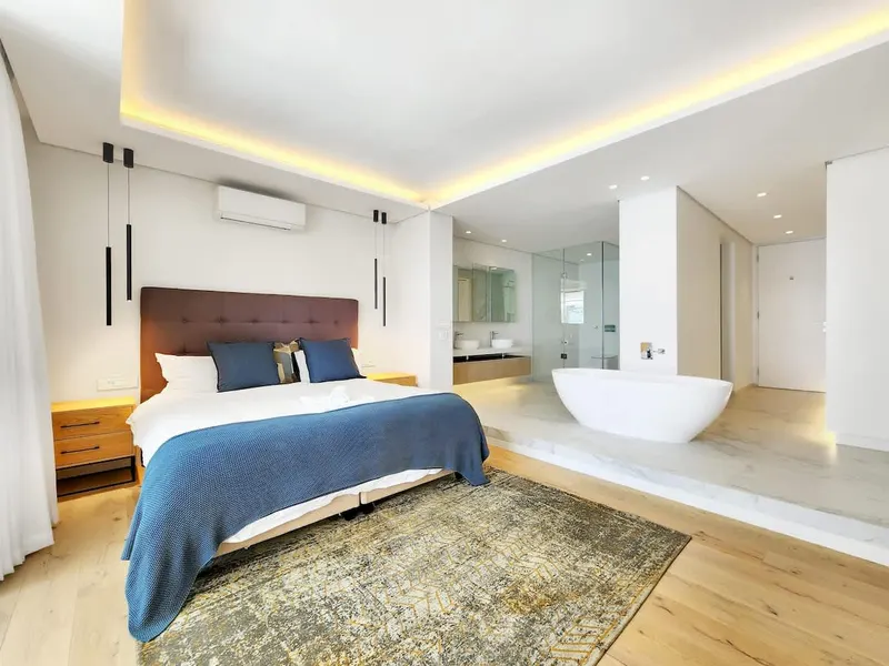 Ocean Villa in Bantry Bay – photo 18