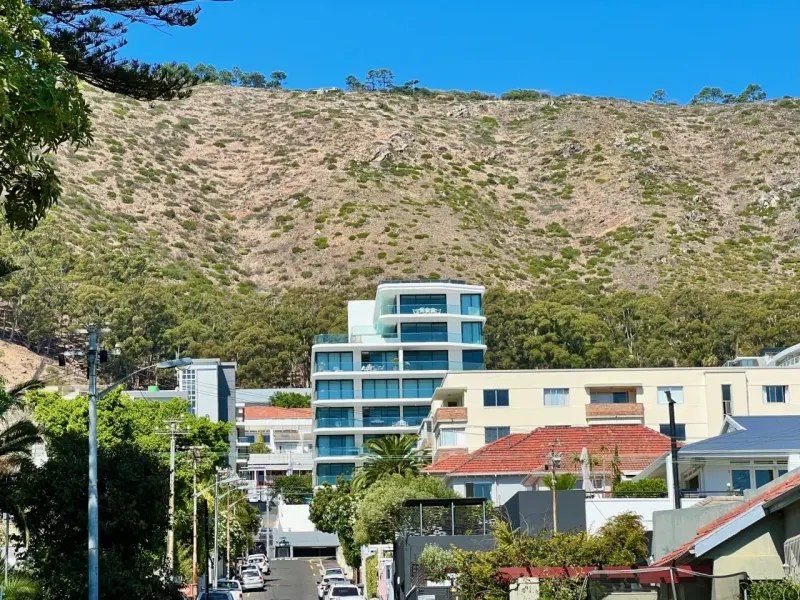 Panoramic Penthouse in Sea Point – photo 19