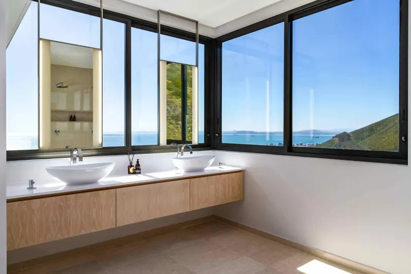 Zen Sky Villa in Bantry Bay – photo 15
