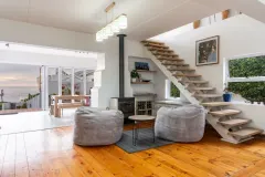 42 on Victoria - Camps Bay beach bungalow in Bakoven – photo 8 thumbnail