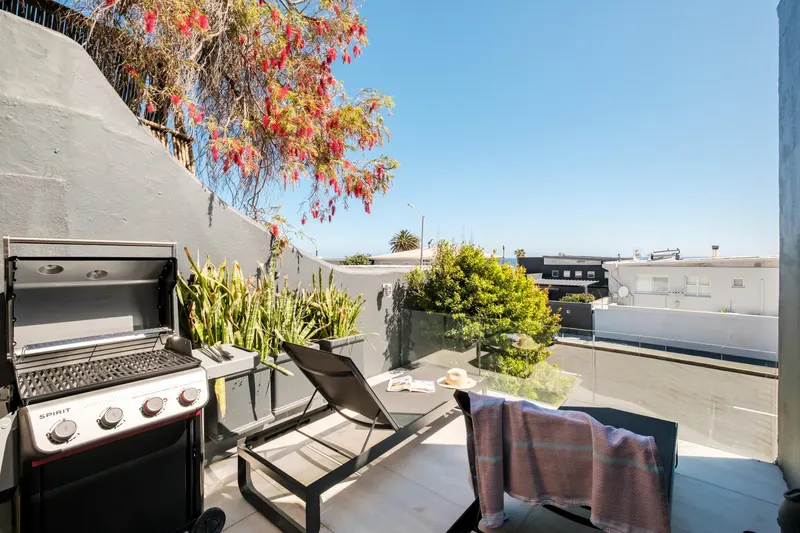 Sapphire Tide Suite in Camps Bay – photo 21