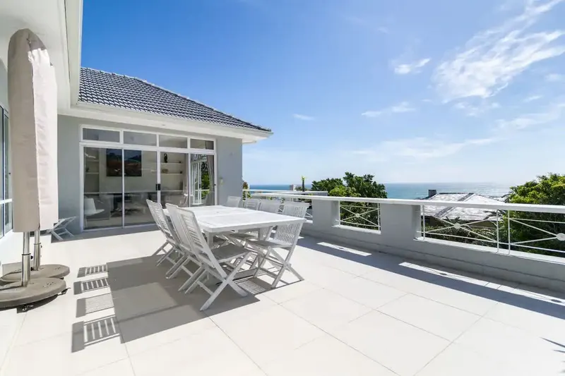 Msanga Villa in Camps Bay – photo 47