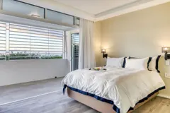 TWO VIEWS (CB155) in Camps Bay – photo 65 thumbnail