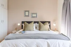 Camps Bay Caprice in Camps Bay – photo 17 thumbnail