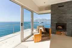 Fish Hoek Oceans Villa in Fish Hoek – photo 7 thumbnail