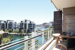Juliette 402 in V&A Waterfront – photo 5 thumbnail