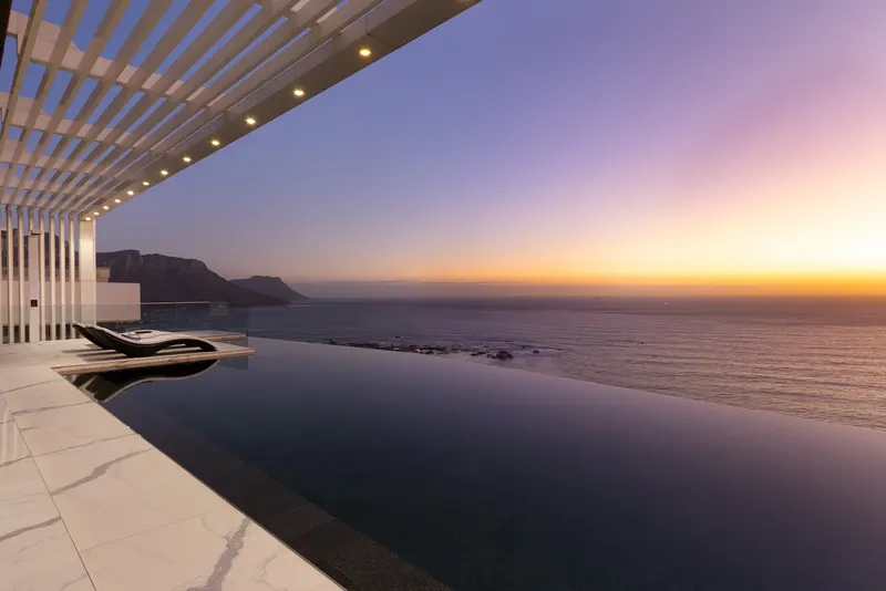 Nettleton Luxe  in Clifton – photo 16