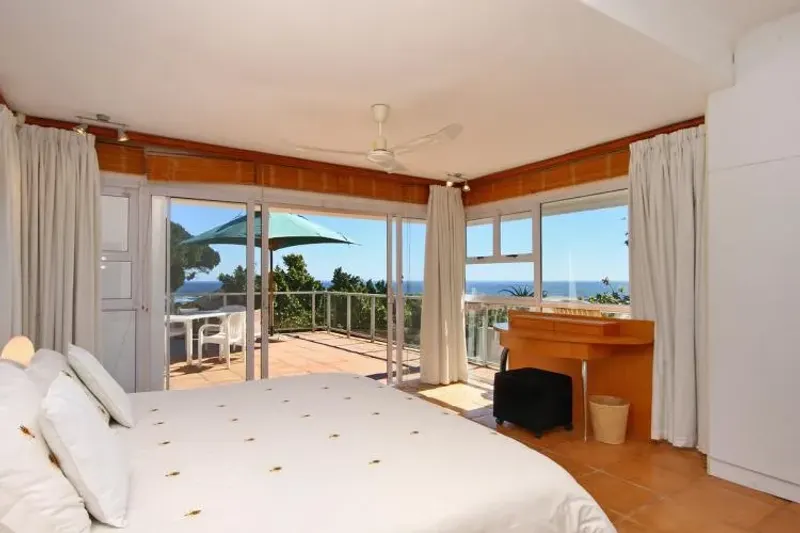 Strathmore Manor in Camps Bay – photo 5