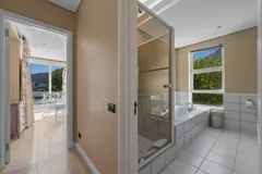 Tree Villa in Camps Bay – photo 39 thumbnail