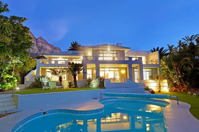 Msanga Villa in Camps Bay – photo 1