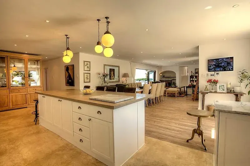 Borbeaux Villa in Sea Point – photo 5