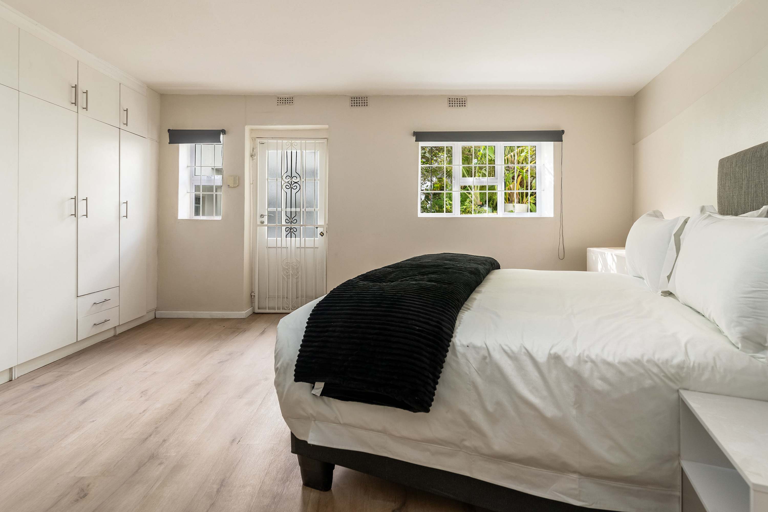 property_d13452e5-6ec6-42e3-926c-2fb71a397db4_18