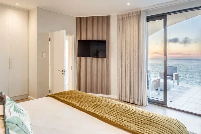 Atlantic Horizons in Camps Bay – photo 38