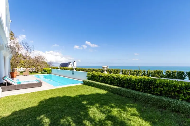 Villa Dol Sol in Clifton – photo 1