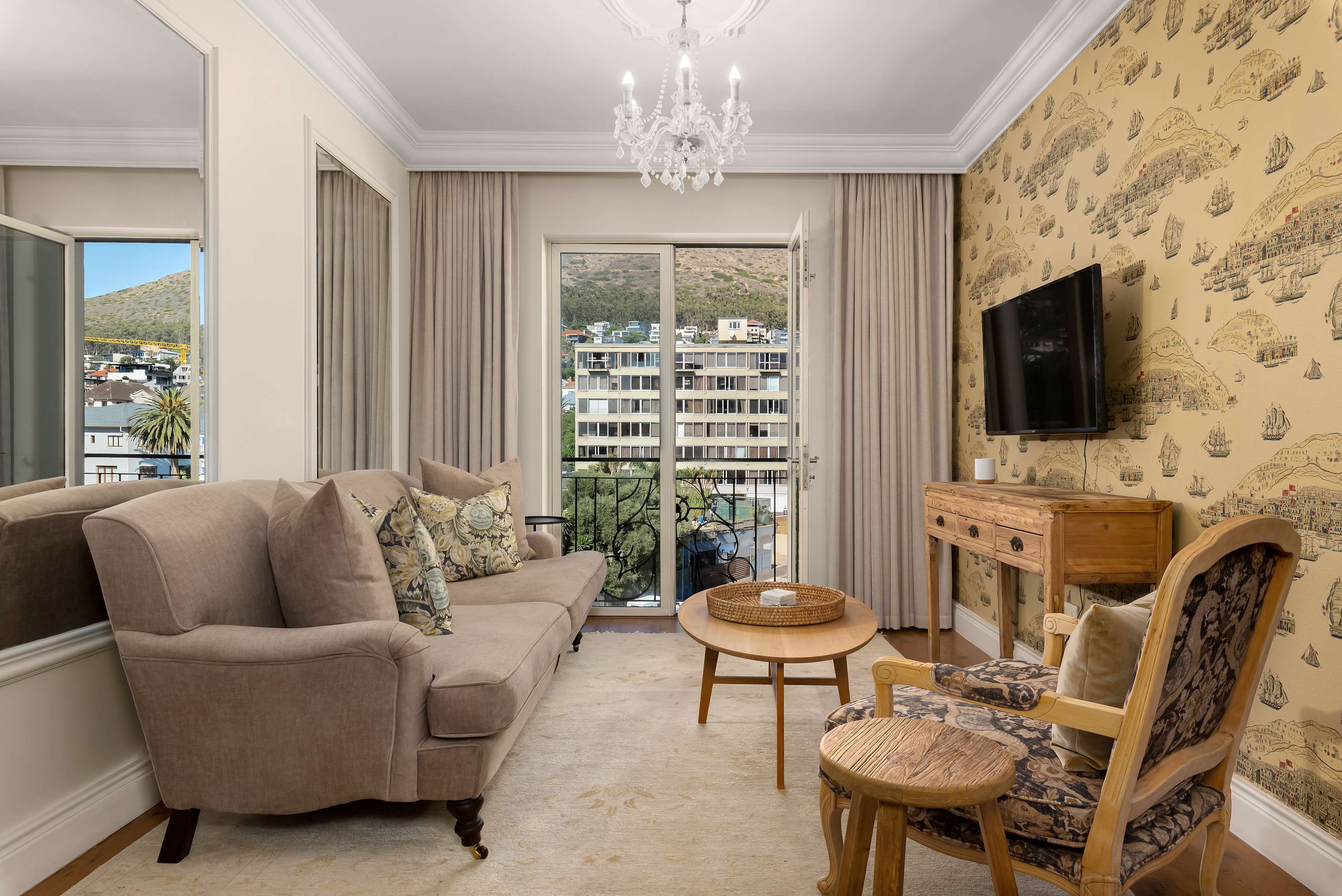 property_d16ad2e5-4c22-48fa-b896-efbd3cc97439_2
