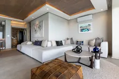 Villa Bahia in Bantry Bay – photo 15 thumbnail