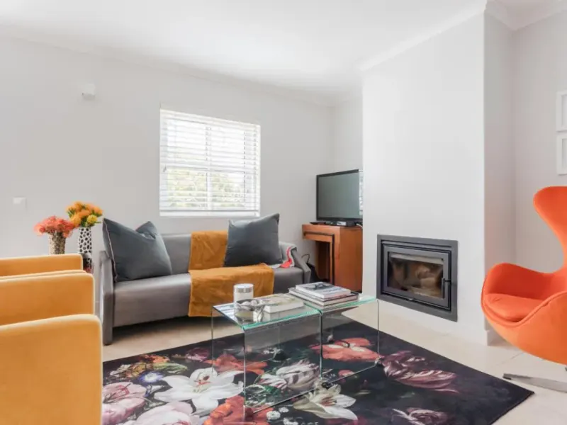 209 De Waterkant Place in Green Point – photo 1