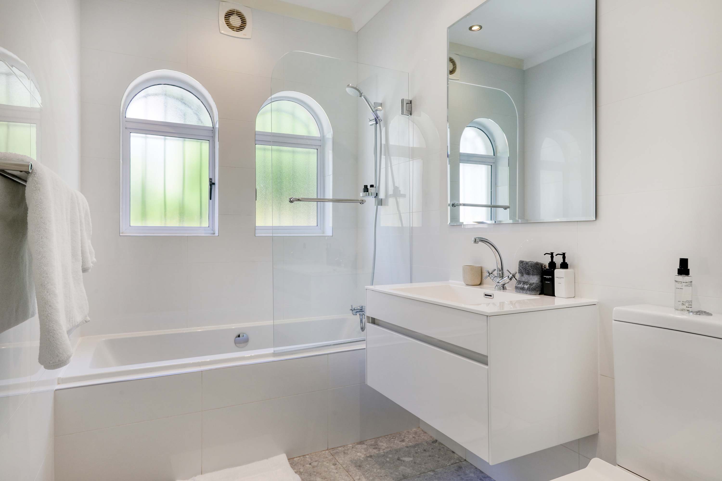 property_d2396f62-ef2a-40df-ae52-adcc9f670ea1_28