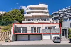 Sunset Cove Apartment in Camps Bay – photo 18 thumbnail
