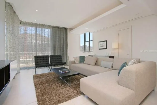 property_d24662aa-fe91-4d20-9687-b83fa7a9de1d_8