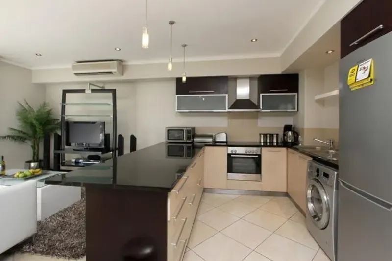 Icon Apartment 808 in Cape Town City Centre – photo 3