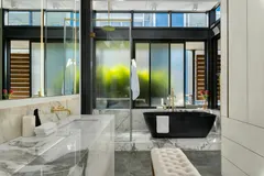 Penthouse 601 Dovenby in V&A Waterfront – photo 12 thumbnail