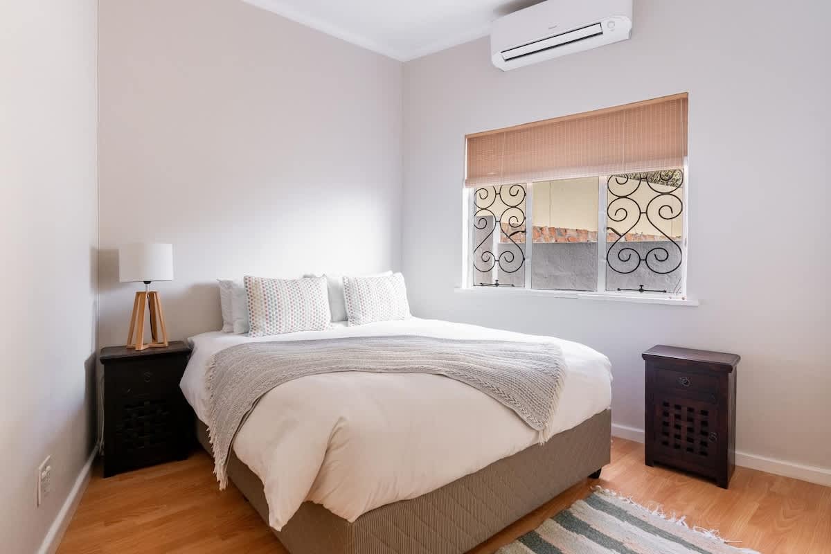 property_d28b1a0a-80ad-446c-8292-70ed40d2c591_18