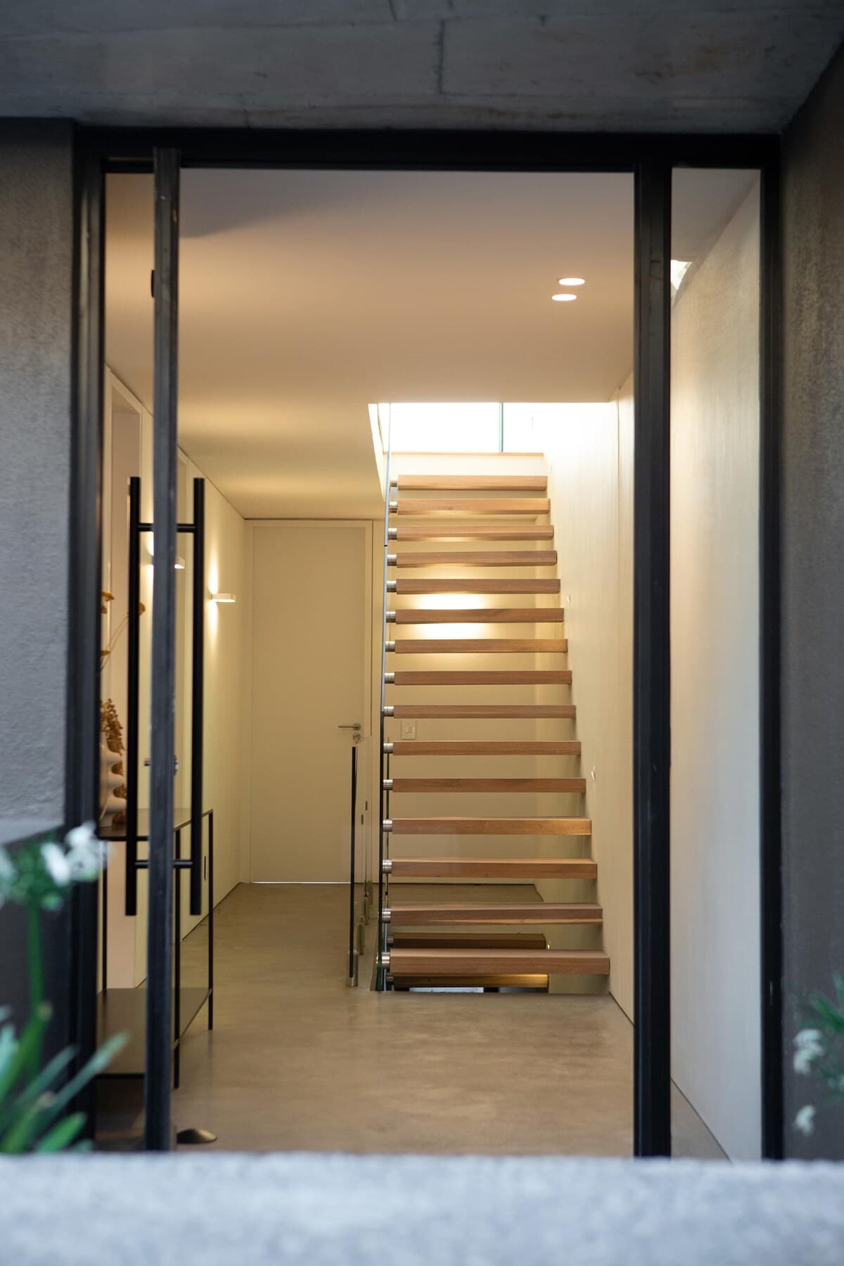property_d2a90228-2ef8-4a7b-bc81-2e666f601f15_7