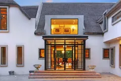 Winelands Dream Villa in Huis-In-Bos – photo 12 thumbnail