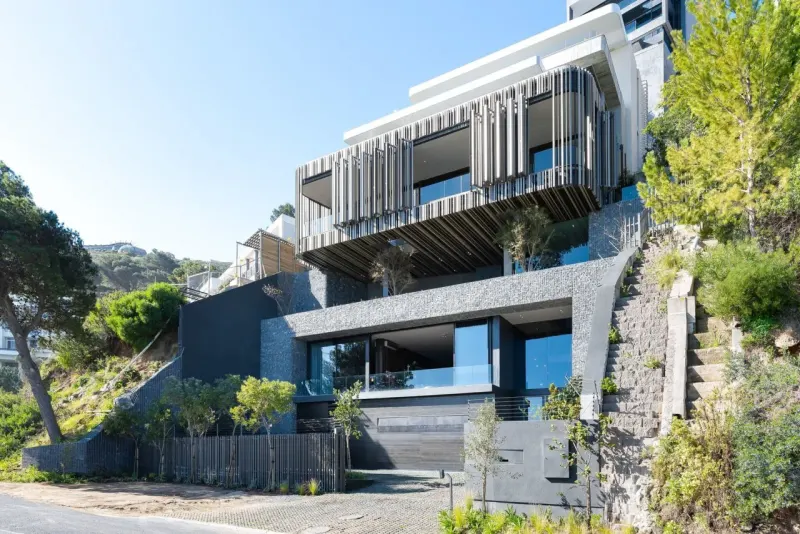 Clifton Obsidian in Clifton – photo 42