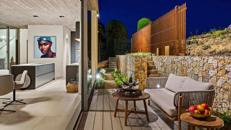 Mountain Vista Penthouse in Camps Bay – photo 19