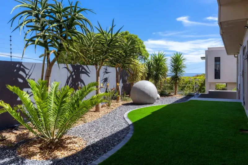 The Crescent Villa in Camps Bay – photo 39