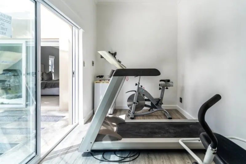 The Crescent Villa in Camps Bay – photo 32