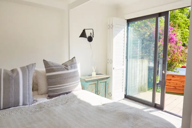 Bell House in Constantia Vale – photo 12