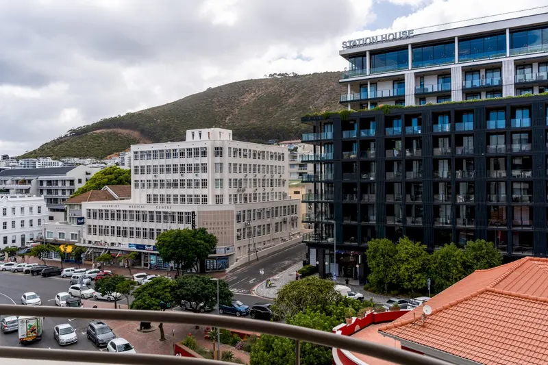 Pavilion Point  in Sea Point – photo 1