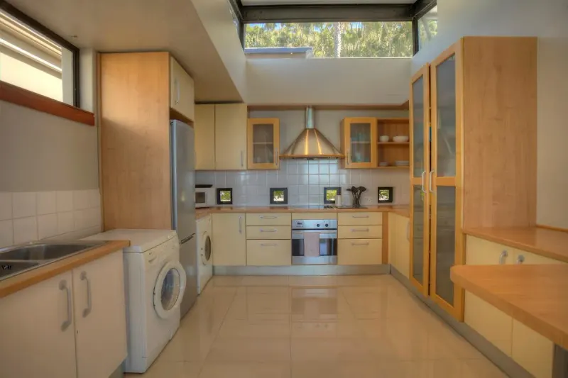 16 Springbok Road in Green Point – photo 11
