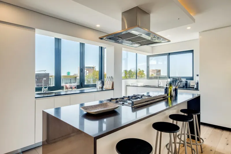 Belle Vue Penthouse in Sea point – photo 11
