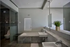 Clifton 42 in Clifton – photo 15 thumbnail