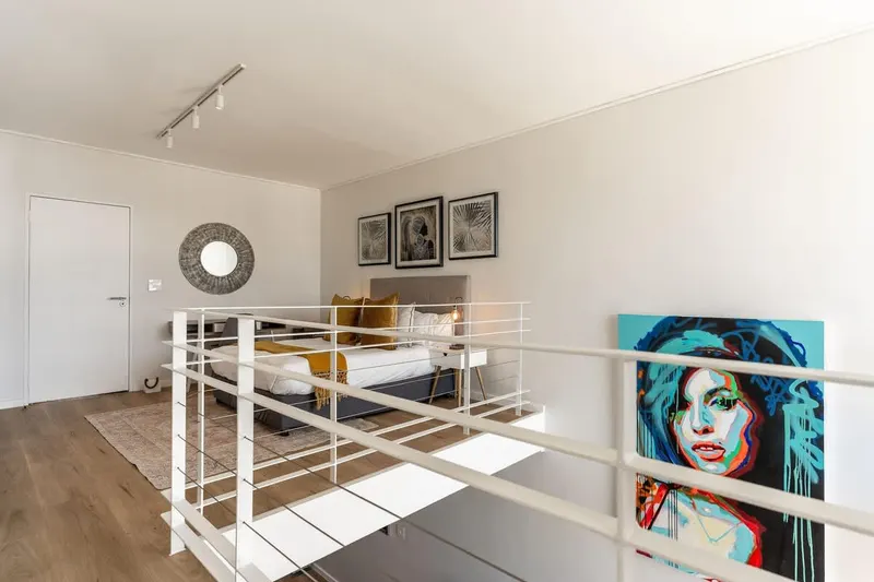 Urban Palette Apartment in Green Point – photo 20