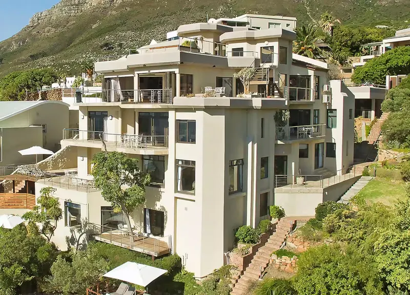 Camps Bay Retreat Villa in Bakoven – photo 16