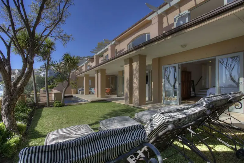 Ravine Views in Bantry Bay – photo 4