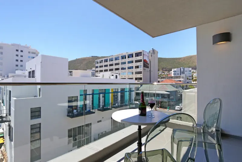 Pavilion in Sea Point – photo 2