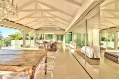 Clifton Ice Bungalow in Clifton – photo 2 thumbnail