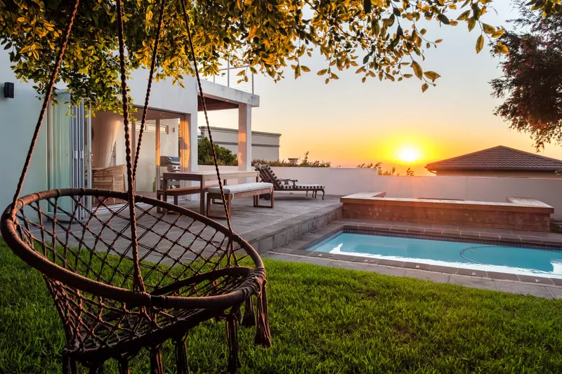 Sunset Sanctuary in Camps Bay – photo 25