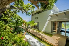 Villa Constantia in Bishopscourt – photo 23 thumbnail