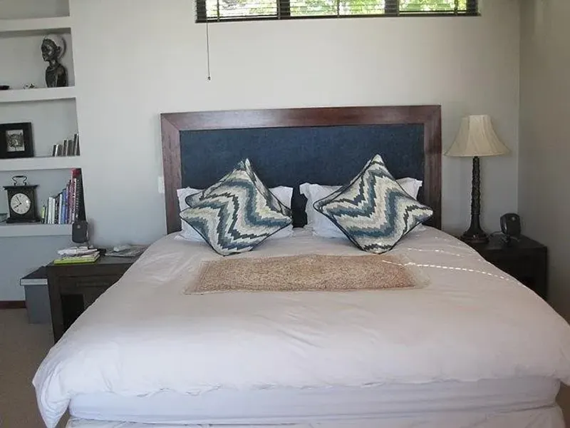 Upper Camps Bay Villa in Bakoven – photo 8