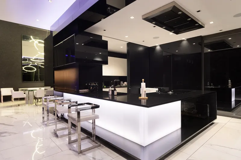Nettleton Luxe  in Clifton – photo 4